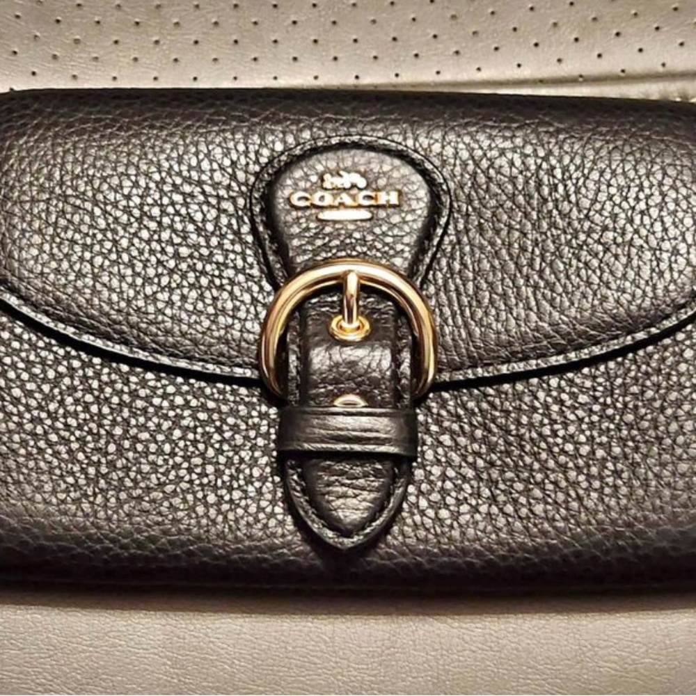 Coach Kleo Wallet New With Tags!